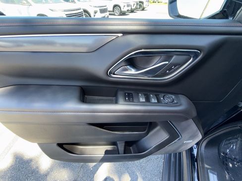 Used 2023 Chevrolet Tahoe RST AWD/4WD image 15