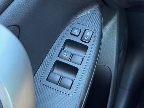 New 2025 Mitsubishi Eclipse Cross ES image 18