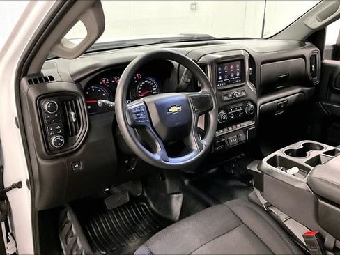 Used 2024 Chevrolet Silverado 2500 W/T w/ WT/CX Safety Package AWD/4WD image 16