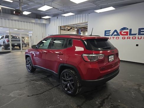 New 2026 Jeep Compass Latitude image 8