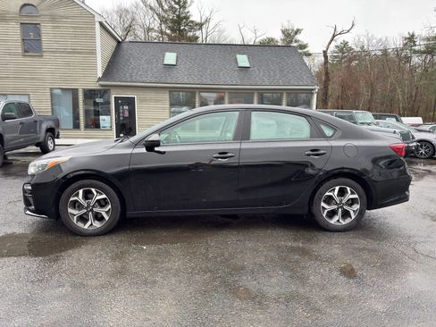 Used 2019 Kia Forte LXS image 4