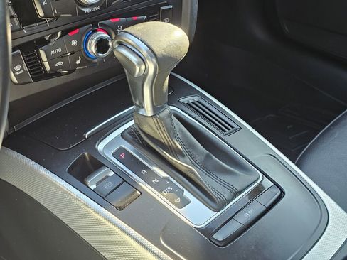 Used 2014 Audi A4 Premium image 25