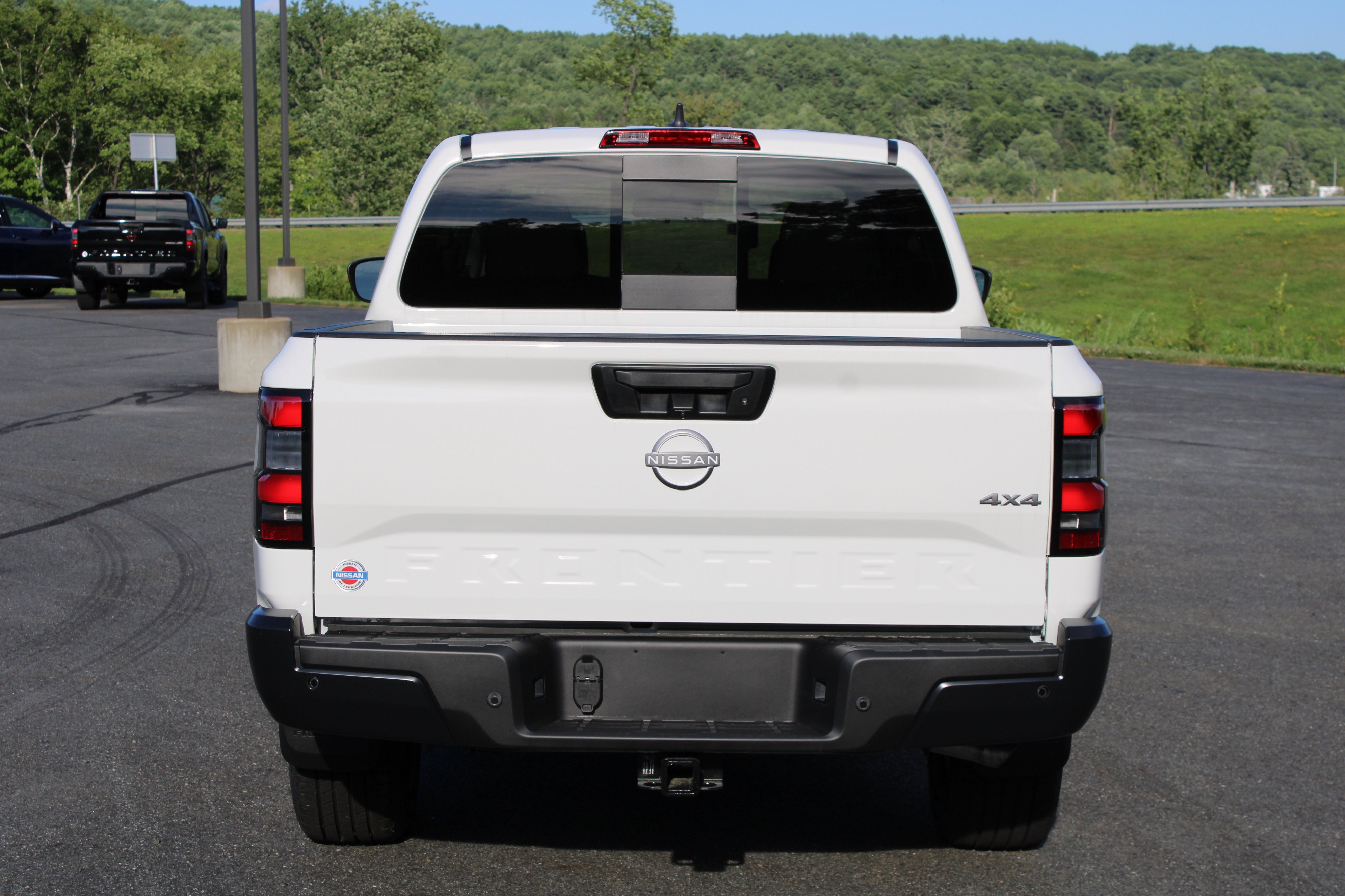 Used 2026 Nissan Frontier S w/ Tow Package AWD/4WD image 7