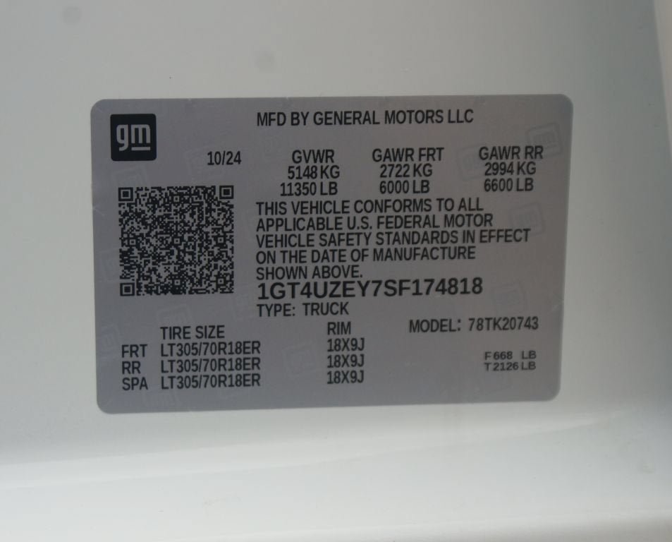 Used 2025 GMC Sierra 2500 AT4X AWD/4WD image 26