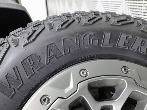 Used 2024 RAM 1500 TRX AWD/4WD image 54
