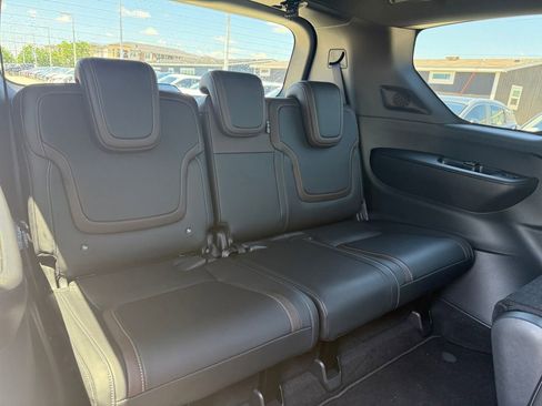 New 2026 Nissan Armada SL w/ Captain's Chari Seat Package AWD/4WD image 21