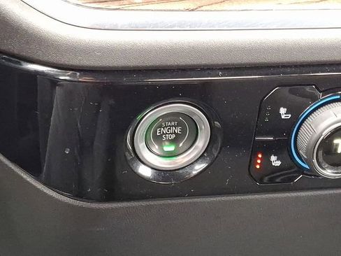 Used 2022 Chevrolet Silverado 1500 LT image 24