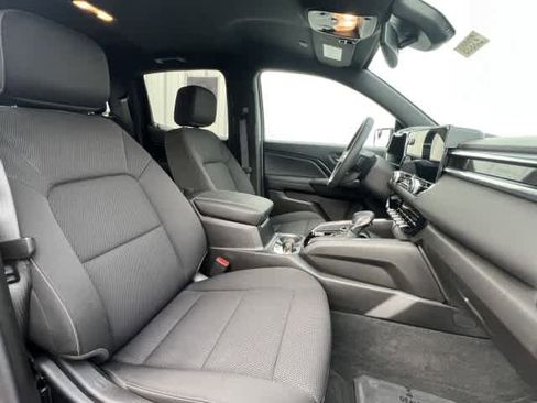 Used 2024 GMC Canyon Elevation w/ Convenience Package image 15