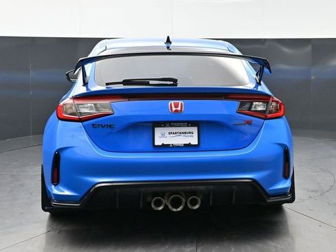 Used 2024 Honda Civic Type R image 6