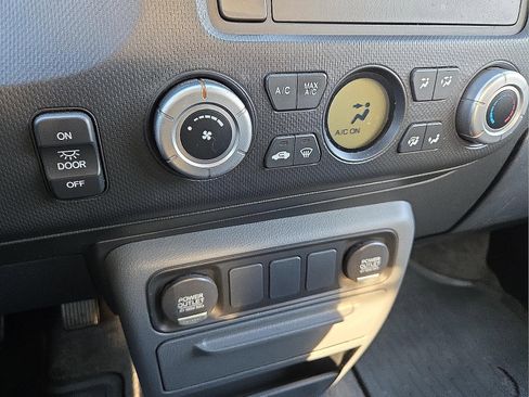 Used 2008 Honda Ridgeline RT image 17