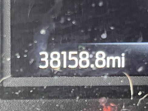 Used 2022 Ford F250 XLT image 2