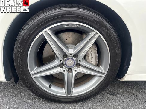 Used 2017 Mercedes-Benz E 300 4MATIC image 27