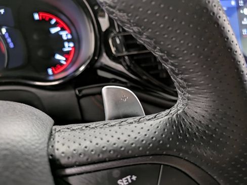 Used 2024 Dodge Durango GT image 18