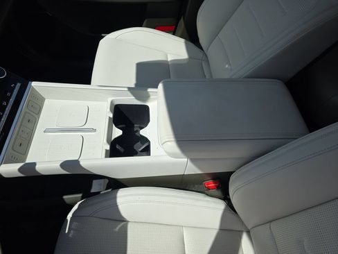 Used 2025 Hyundai Santa Fe Calligraphy AWD/4WD image 25