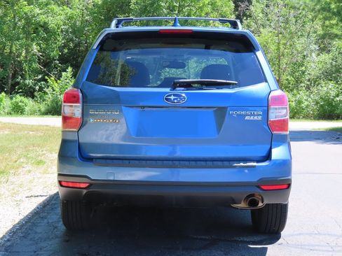 Used 2016 Subaru Forester 2.5i Touring w/ Popular Package #2 AWD/4WD image 5