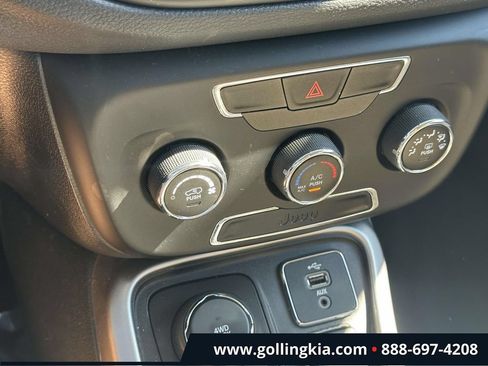 Used 2018 Jeep Compass Sport AWD/4WD image 26