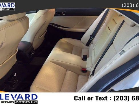 Used 2016 Lexus IS 300 AWD w/ Navigation System Package image 30