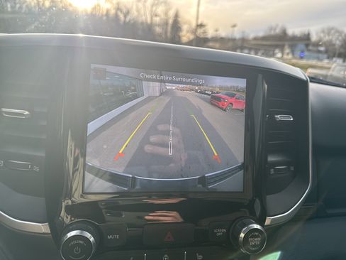 Used 2022 RAM 1500 Big Horn w/ Night Edition image 26