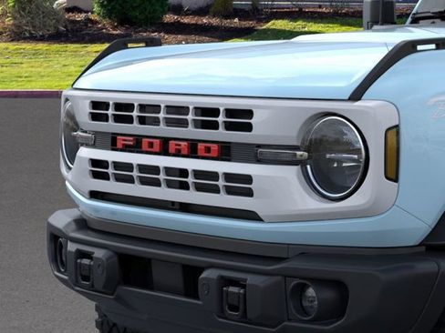 New 2025 Ford Bronco Heritage Edition image 19