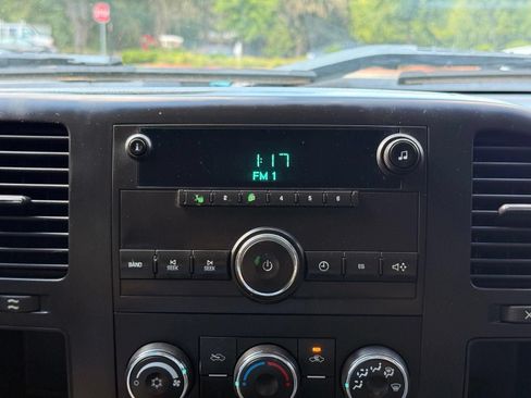 Used 2007 GMC Sierra 3500 W/T AWD/4WD image 37