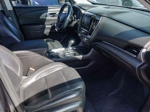 Used 2020 Chevrolet Traverse RS w/ LPO, Cargo Package FWD image 15