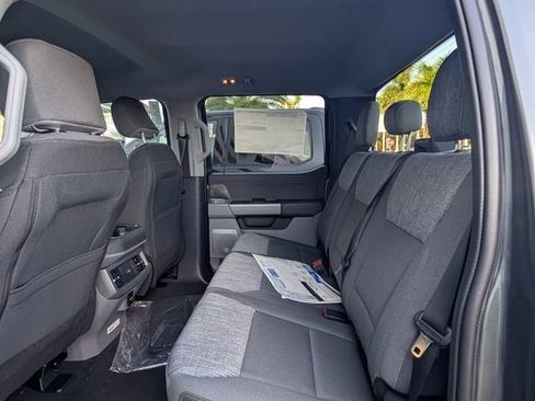 New 2026 Ford F250 XLT w/ XLT Premium Package AWD/4WD image 10