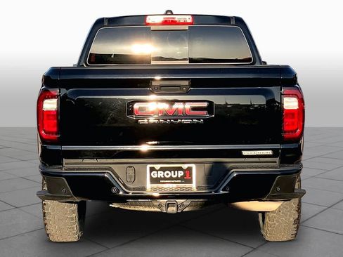 Used 2024 GMC Canyon Elevation w/ Elevation Premium Package RWD image 5