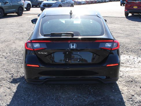 Certified 2023 Honda Civic LX image 6