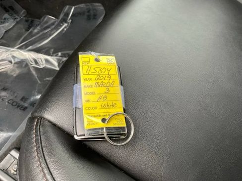Used 2019 MAZDA MAZDA3 AWD Hatchback image 46