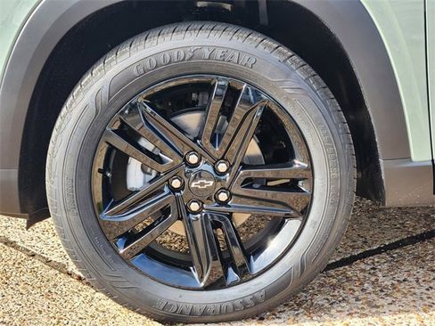 New 2026 Chevrolet Trax ACTIV w/ Driver Confidence Package image 8