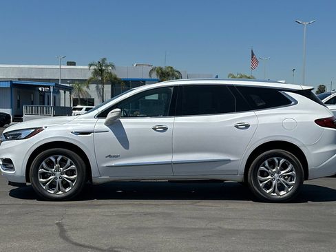 Used 2020 Buick Enclave Avenir w/ Avenir Technology Package AWD/4WD image 8