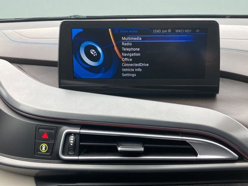 Used 2016 BMW i8 AWD/4WD image 13