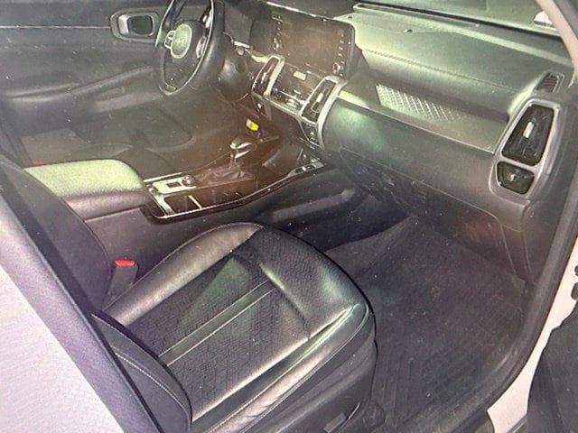 Used 2023 Kia Sorento SX FWD image 10