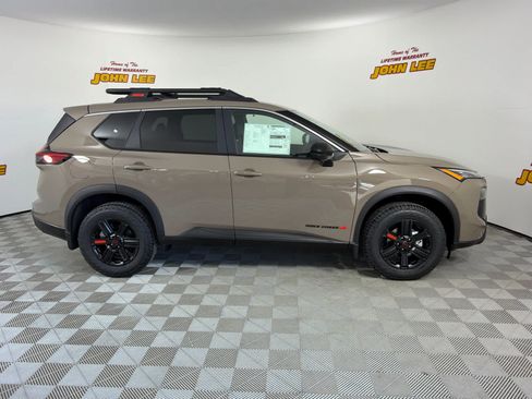 New 2026 Nissan Rogue SV w/ Rock Creek Premium Package AWD/4WD image 7