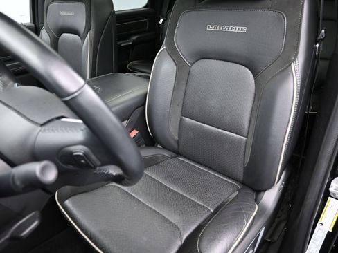 Used 2023 RAM 1500 Laramie AWD/4WD image 21