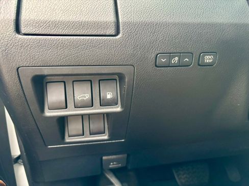 Used 2013 Lexus RX 450h AWD w/ Navigation Pkg image 29