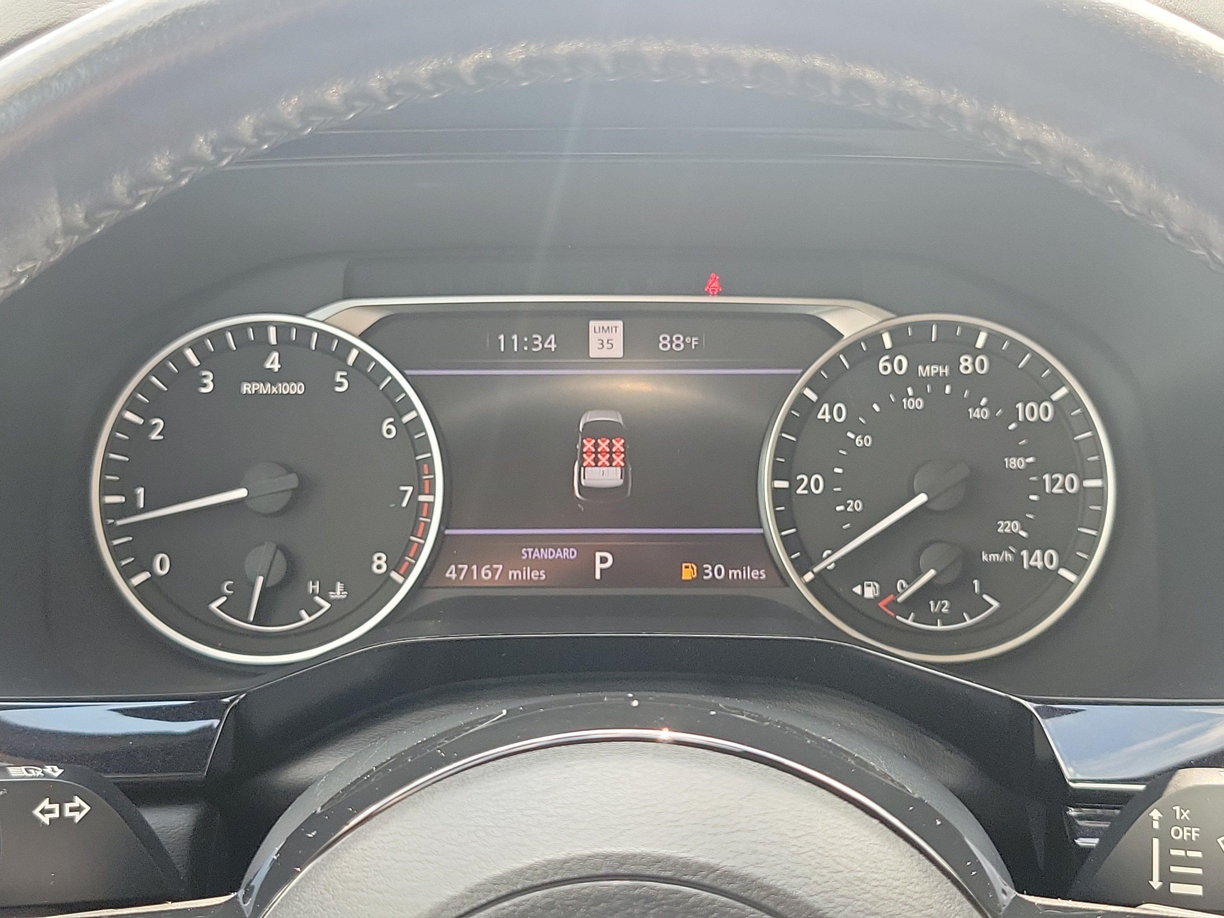 Used 2022 Nissan Pathfinder SL FWD image 20