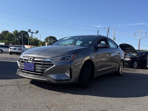 Used 2019 Hyundai Elantra Value Edition w/ Cargo Package FWD image 1