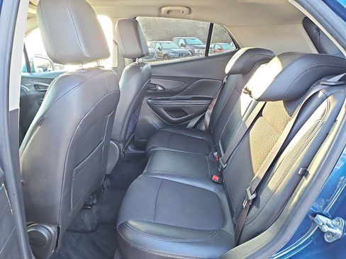 Used 2019 Buick Encore Preferred image 10