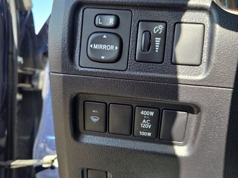 Used 2019 Toyota 4Runner SR5 Premium image 25