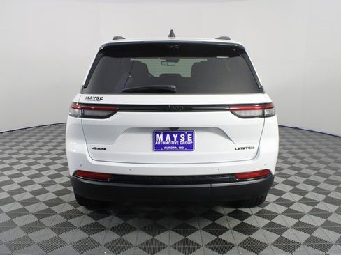 New 2025 Jeep Grand Cherokee Limited image 28