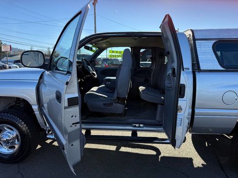 Used 2002 Dodge Ram 2500 Truck 4x4 Quad Cab image 19