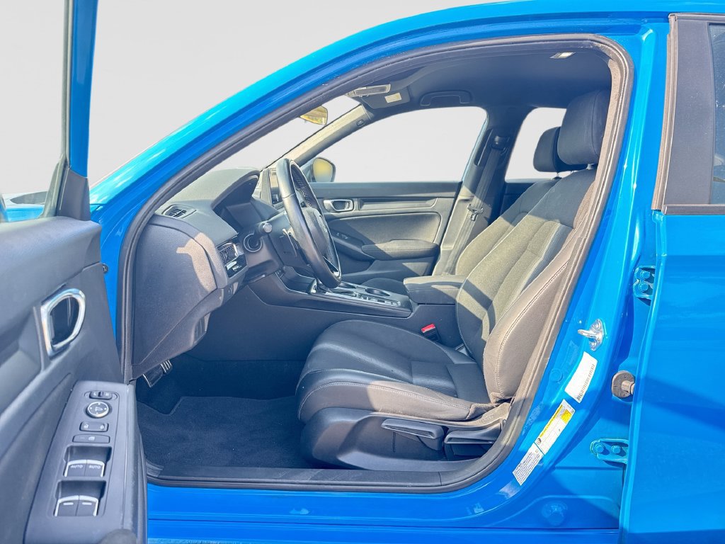 Used 2025 Honda Civic Sport image 13