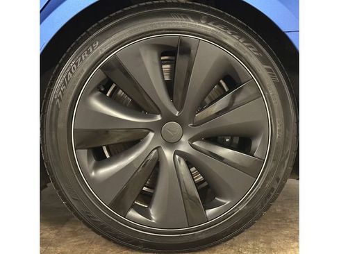 Used 2022 Tesla Model S Plaid AWD/4WD image 11