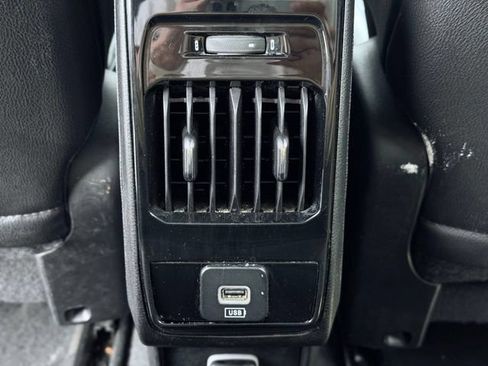 Used 2024 Jeep Compass Latitude AWD/4WD image 22