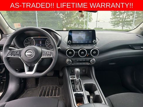 Used 2024 Nissan Sentra SV FWD image 14