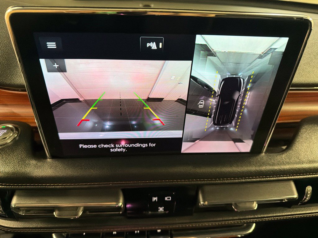 Used 2023 Lincoln Aviator Reserve w/ Equipment Group 201A AWD/4WD image 13