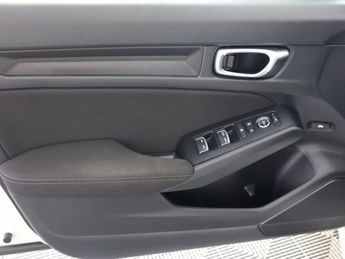 Used 2025 Honda Civic LX image 24