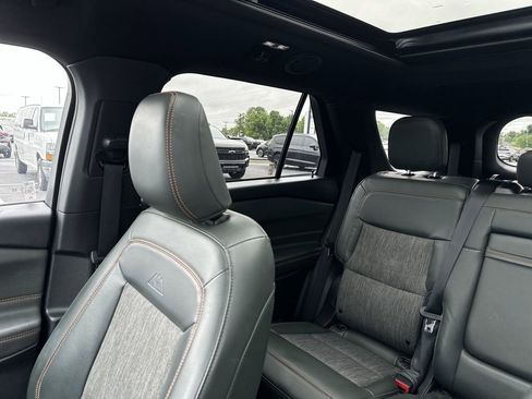 Used 2022 Ford Explorer Timberline AWD/4WD image 12