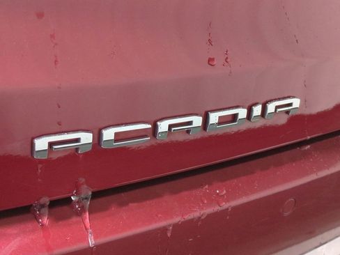 Used 2020 GMC Acadia Denali image 16